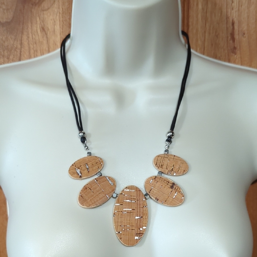 **FREE WITH ANY PURCHASE** JUST TELL ME YOU'D LIKE THIS SET**